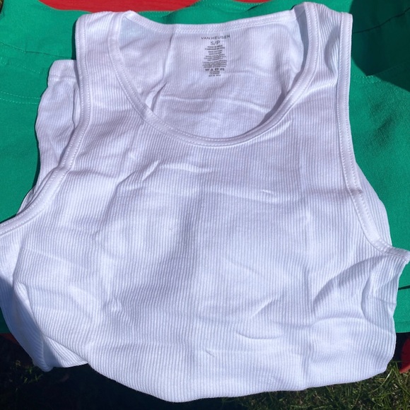 Men white undershirts - size small (lot: total of 4 of them) - Picture 2 of 4